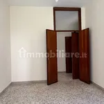 Rent 5 bedroom apartment of 130 m² in Messina