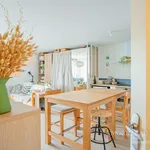 Rent 2 bedroom apartment of 39 m² in Nantes