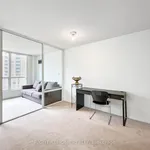 Rent 3 bedroom apartment in Toronto (Bay Street Corridor)