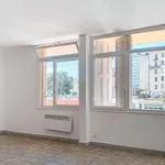 Appartement de 63 m² avec 3 chambre(s) en location à Ajaccio