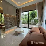 Rent 4 bedroom house of 390 m² in Bangkok