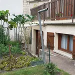 Rent 2 bedroom apartment of 37 m² in Villebon-sur-Yvette