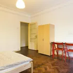 Rent 7 bedroom apartment in Lisbon