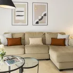 Rent 3 bedroom apartment of 1292 m² in Málaga