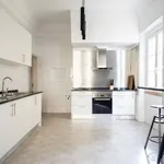 Rent 3 bedroom apartment of 12 m² in Lisbon