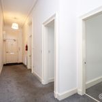 Rent 4 bedroom flat in Edinburgh