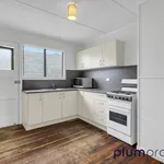 Rent 2 bedroom apartment in TOOWONG 