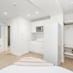 Rent 1 bedroom apartment of 30 m² in Málaga