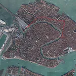 Rent 2 bedroom apartment of 58 m² in Venezia