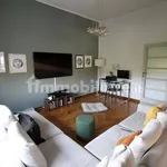 Rent 5 bedroom apartment of 151 m² in Verona