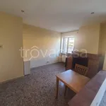 Affitto 2 camera appartamento di 58 m² in Anguillara Sabazia