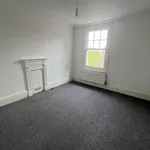 Rent 3 bedroom flat in South East England