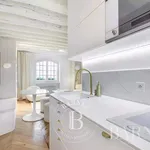 Rent 2 bedroom apartment of 43 m² in Paris