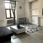 Appartement de 49 m² avec 2 chambre(s) en location à TOURNUST