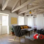 Rent 2 bedroom house of 147 m² in Πλάκα