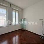 Rent 5 bedroom apartment of 160 m² in Modena