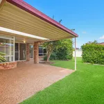 Rent 4 bedroom house in Port Macquarie