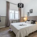 Rent 3 bedroom apartment in madrid