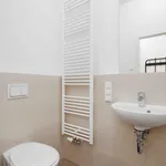 Rent 5 bedroom apartment in Berlin