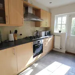 Rent 3 bedroom house in Mid Sussex