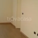 Rent 2 bedroom apartment of 40 m² in Napoli