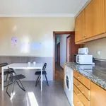 Rent a room in lisbon