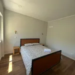 Alugar 4 quarto casa de 120 m² em Costa da Caparica