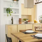 Rent 4 bedroom apartment of 85 m² in Valencia