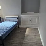 Rent 9 bedroom house in Leeds