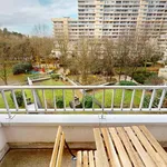 Rent a room of 83 m² in Nanterre