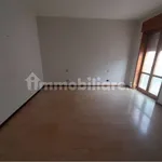 Rent 4 bedroom apartment of 80 m² in Piacenza