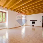 Affitto 4 camera casa di 150 m² in Montevecchia