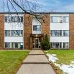 Rent 2 bedroom apartment in Windsor