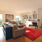 Rent 4 bedroom apartment of 197 m² in Sintra