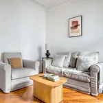 Rent 2 bedroom apartment of 61 m² in paris