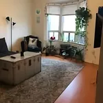 Rent 6 bedroom house in Toronto