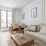 Rent 1 bedroom apartment of 35 m² in Paris