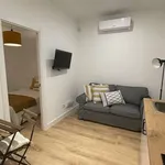 Rent 1 bedroom apartment of 40 m² in madrid