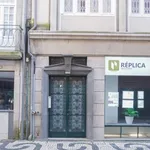 Rent 1 bedroom apartment of 45 m² in porto