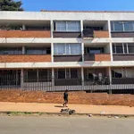 Rent 1 bedroom apartment of 495 m² in Johannesburg