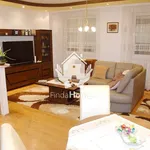 Rent 4 bedroom apartment of 100 m² in Debrecen