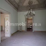 Rent 5 bedroom apartment of 220 m² in Catania