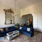 Rent 5 bedroom apartment of 170 m² in Naples