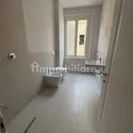 Rent 2 bedroom apartment of 68 m² in Modena