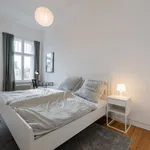 Rent 2 bedroom apartment of 102 m² in Berlin