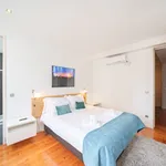 Rent 3 bedroom apartment of 115 m² in Porto