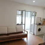 Rent 2 bedroom apartment of 60 m² in Évora