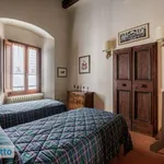 Rent 5 bedroom apartment of 150 m² in Florence