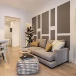 Rent 4 bedroom apartment of 95 m² in Madrid