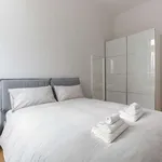 Rent 1 bedroom apartment of 43 m² in milan